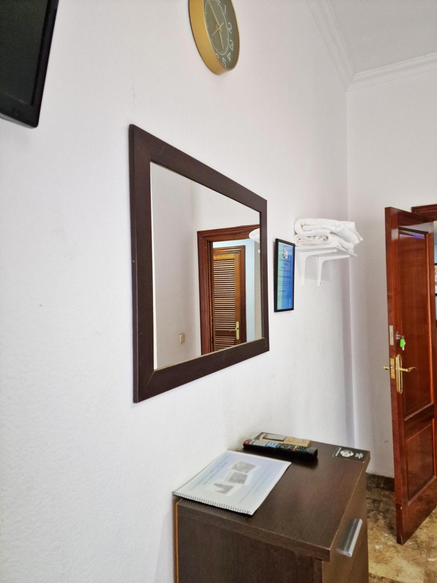 Apartamento El Duque - Plaza De Las Tendillas Kordoba Ruang foto