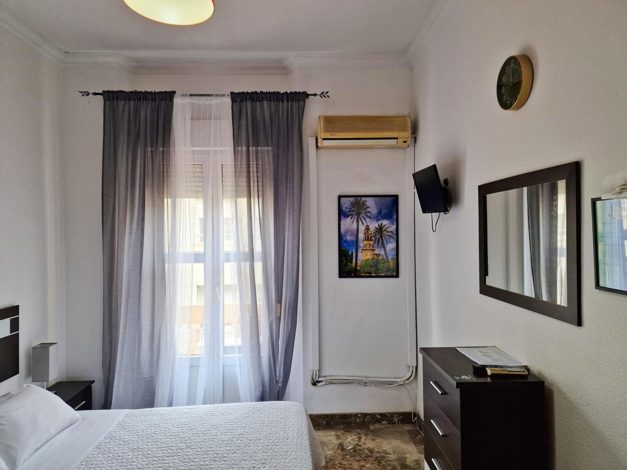 Apartamento El Duque - Plaza De Las Tendillas Kordoba Ruang foto